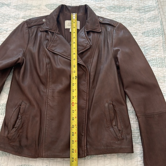 Lightly Used Brown Leather Jacket by Hinge - Sz Medium - Picture 12 of 16